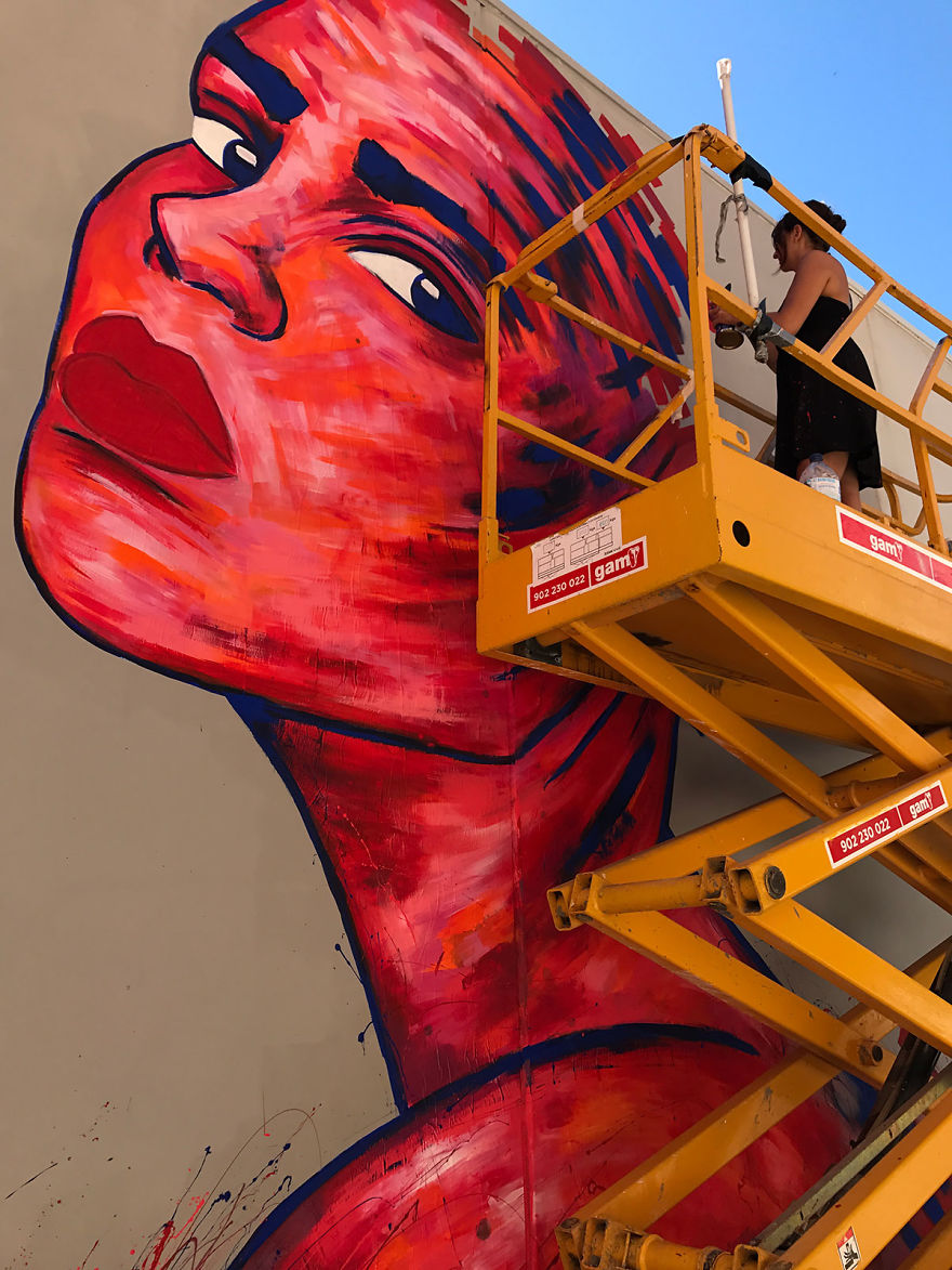 I Paint Colorful Portraits Of Women In The Streets Around The World I Paint Colorful Portraits Of Women In The Streets Around The World