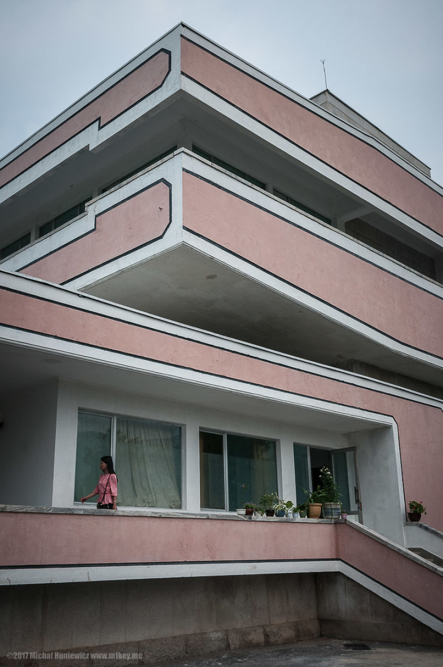 I Went To North Korea And Outside Of Pyongyang