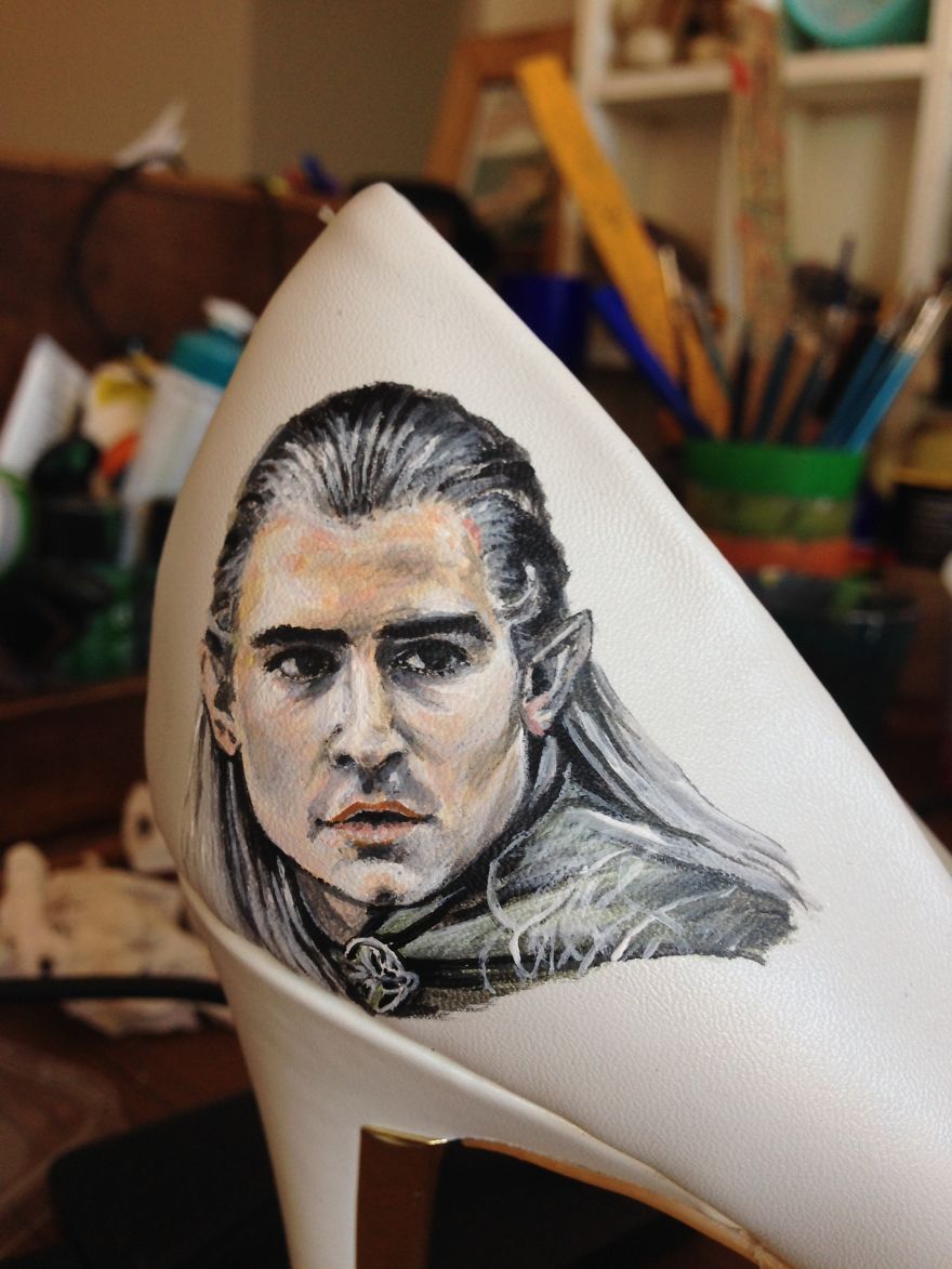 I Painted LOTR Characters On A Pair Of Boring White Heels