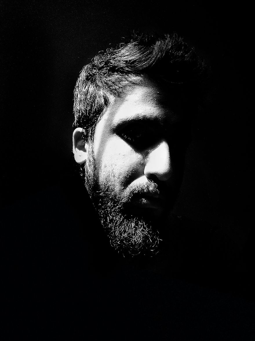 I Tried Shooting Self-Portraits On A Basic Android Phone