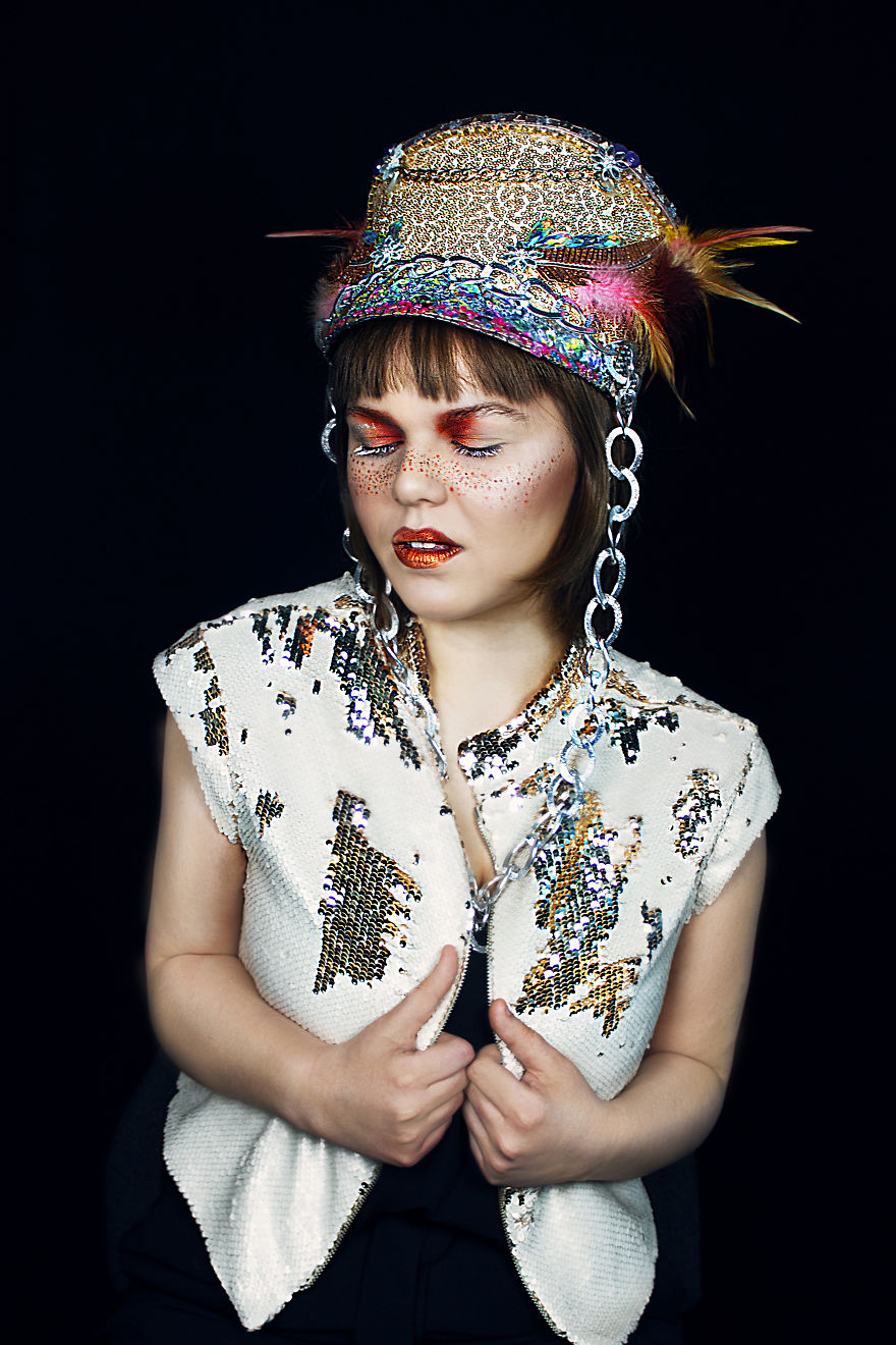 The Photographer Survived The Real Nightmare - She Was Afraid Even To Go To The Store