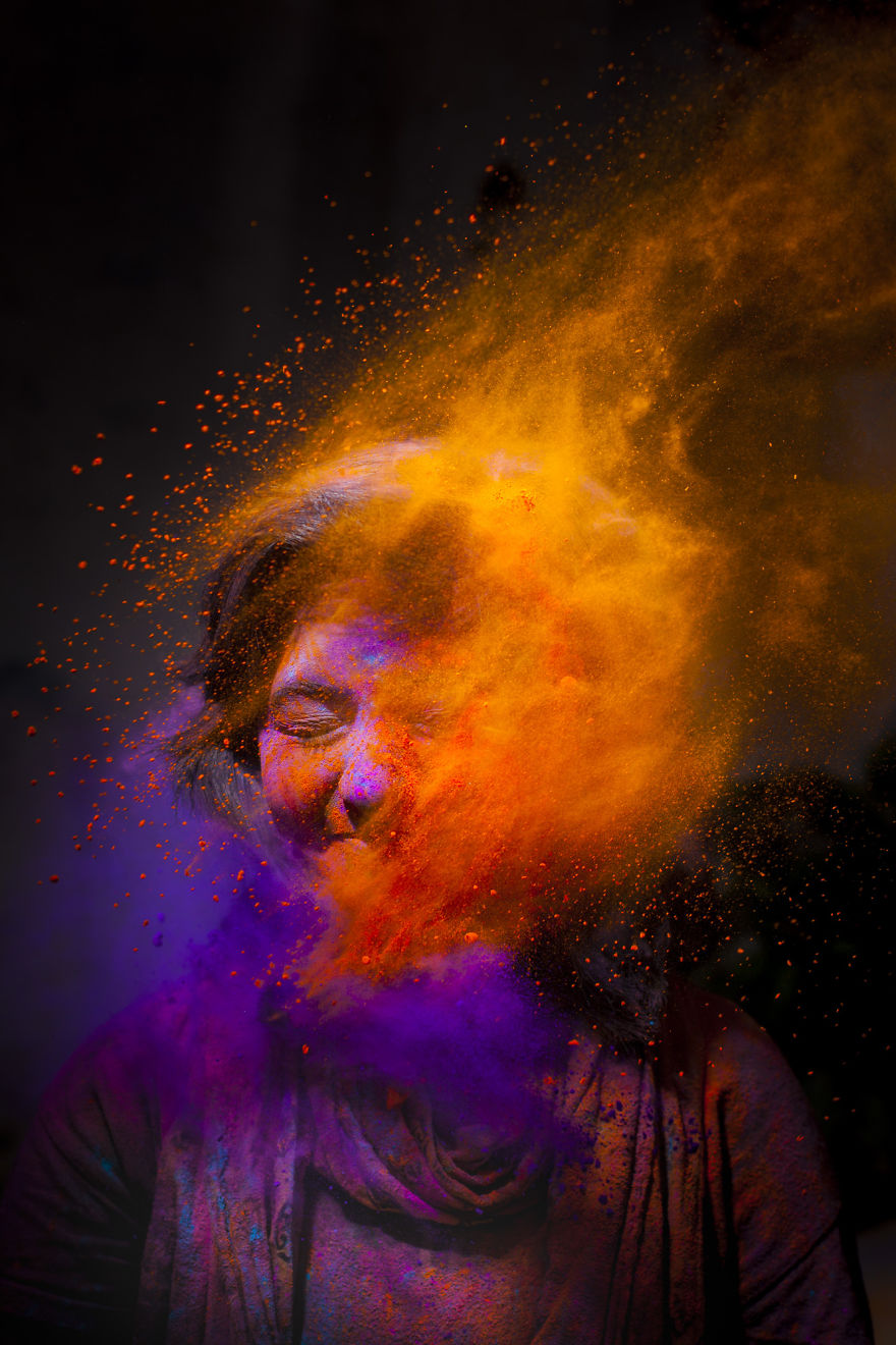 Got Bored Of Regular Holi Portraits So I Took Out My Camera To Play With Light Got Bored Of Regular Holi Portraits So I Took Out My Camera To Play With Light
