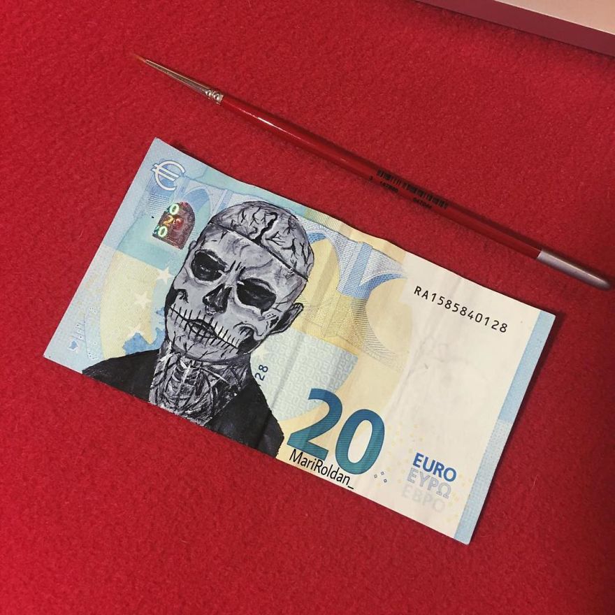 Painting-On-Money-Mari-Roldan