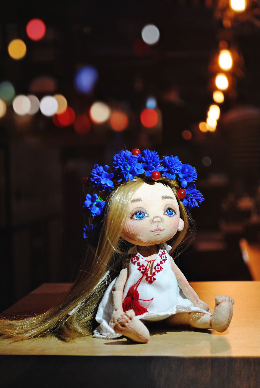 My Girlfriend Create Unique Dolls And She's Very Shy. I Told Her She's Wrong My Girlfriend Create Unique Dolls And She's Very Shy. I Told Her She's Wrong