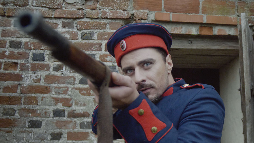 One Time In History When Smuggling Books Was A Thing. Watch How They Did It