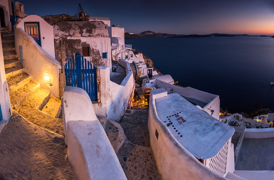 I Spent Four Days In Santorini To See The Island Without Thousands Of Tourists And The Sunsets Enchanted Me I Spent Four Days In Santorini To See The Island Without Thousands Of Tourists And The Sunsets Enchanted Me