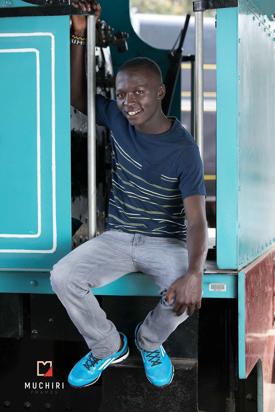 Photographer Changes The Physical Appearance Of A Homeless Couple, And Now They Look Like Fashion Models Photographer Changes The Physical Appearance Of A Homeless Couple, And Now They Look Like Fashion Models