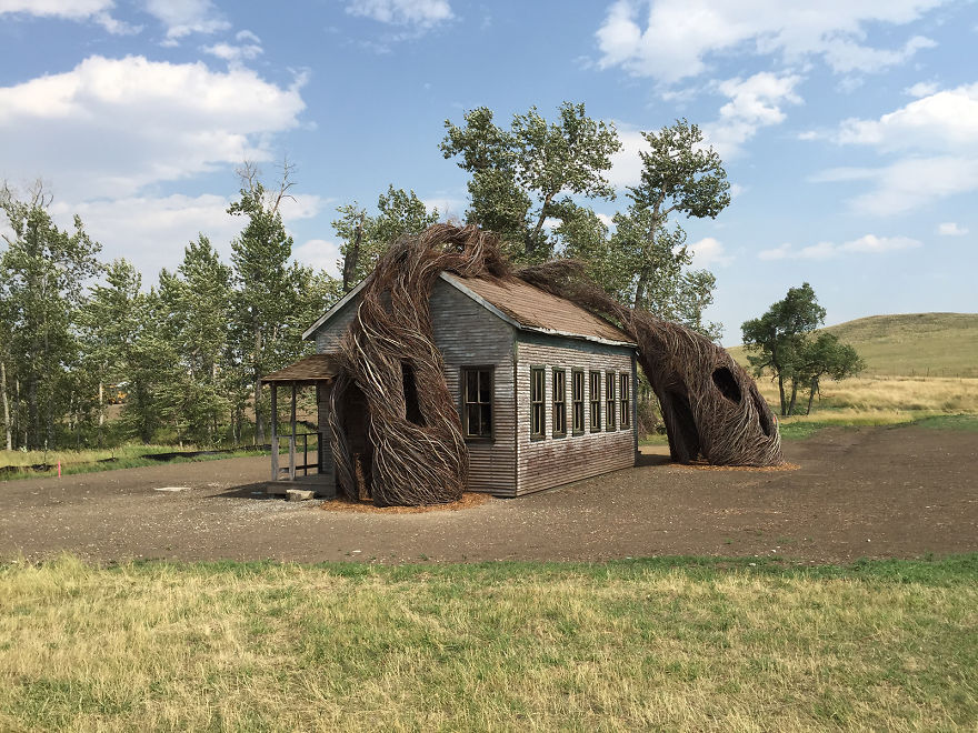 "Daydreams" Schoolhouse
