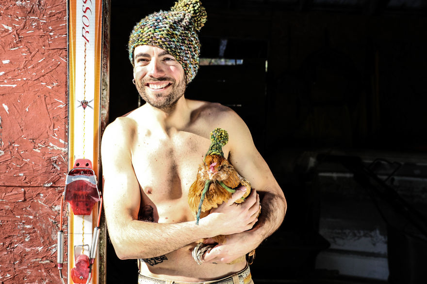 These Handsome Alaskan Men Picked Up Some Hot "Chicks", The Photos That Resulted Will Crack You Up!