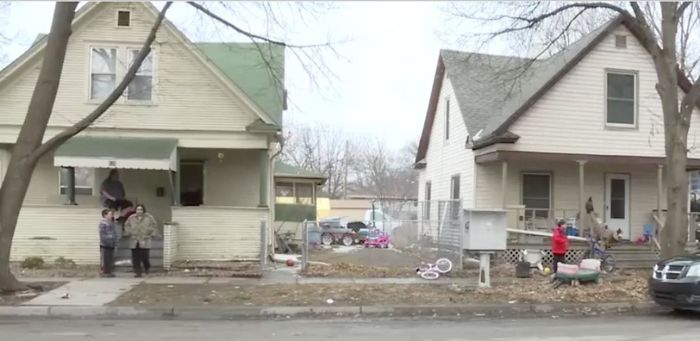 Thief Makes A Huge Mistake Breaking Into Home Where 9-Year-Old Boy Lives Thief Makes A Huge Mistake Breaking Into Home Where 9-Year-Old Boy Lives