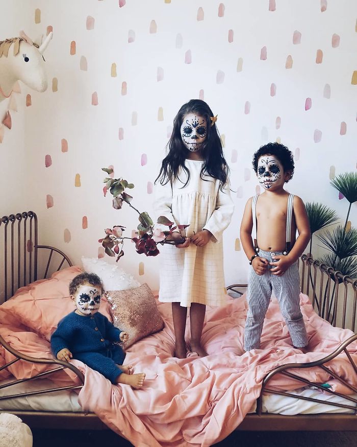 This Is What Happens When You Have A Creative Mother At Home