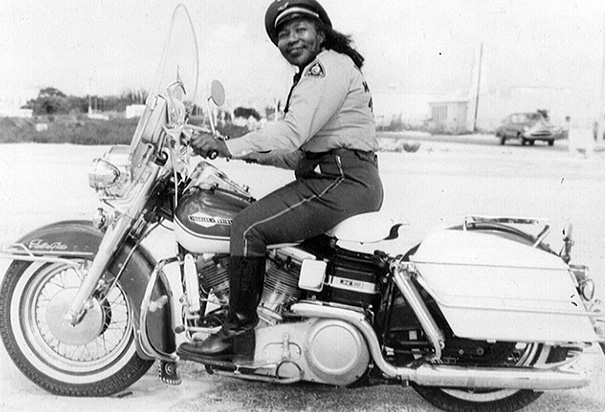 This Black Woman Who Rode Across America Alone In The 1930s Is A Total Bad-Ass This Black Woman Who Rode Across America Alone In The 1930s Is A Total Bad-Ass