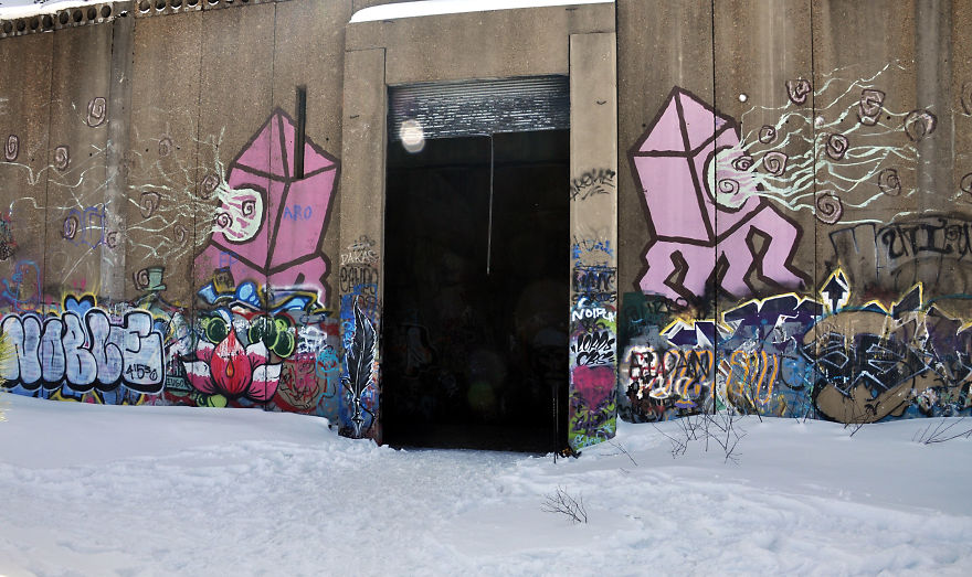 My Friends And I Spent Hours Exploring The Donner Tunnels And Snow Sheds, And All Concluded It Was An Incredible Experience