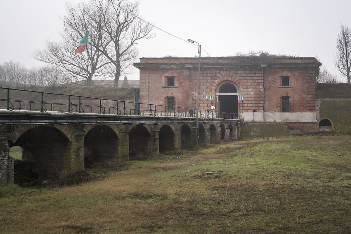 Photographing The Abandoned Citadel Of Alessandria
