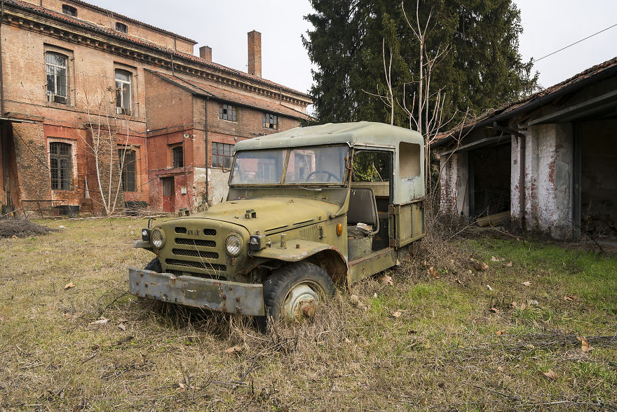 Photographing The Abandoned Citadel Of Alessandria Photographing The Abandoned Citadel Of Alessandria