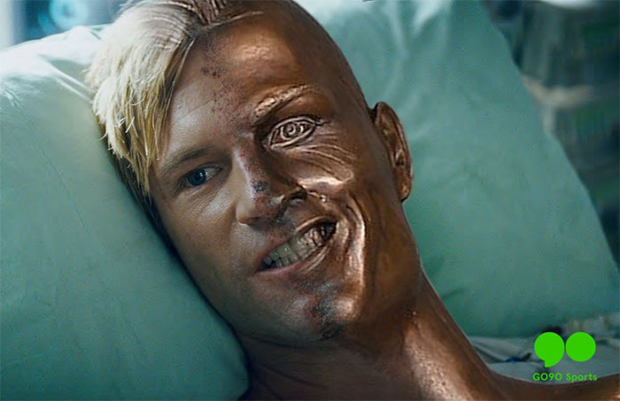 Internet Laughed At This Guy's First Attempt At Cristiano Ronaldo's Bust, So He Tries The Second Time