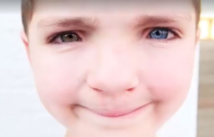 different-eyes-colors-cat-moon-boy-madden-friendship-16jpg