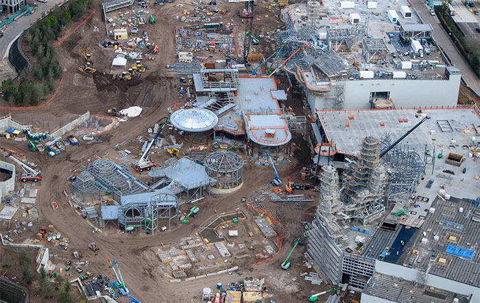 Disney Invested Nearly $2 Billion Into Star Wars Parks, And These Drone Shots Show Us Where The Money Went Disney Invested Nearly $2 Billion Into Star Wars Parks, And These Drone Shots Show Us Where The Money Went