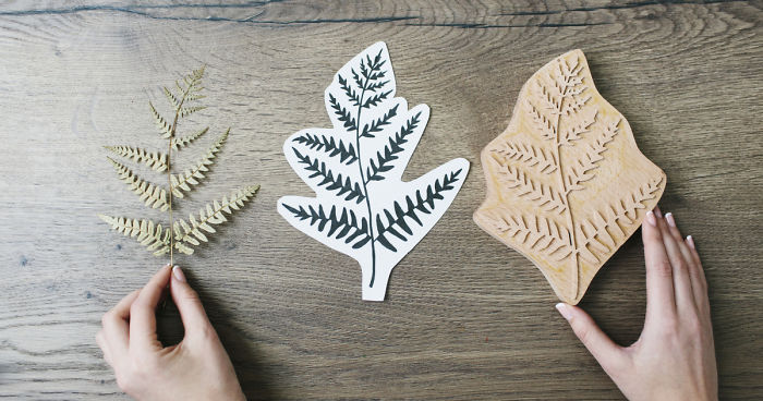 How To Make A Botanical Table Runner In 5 Easy Steps