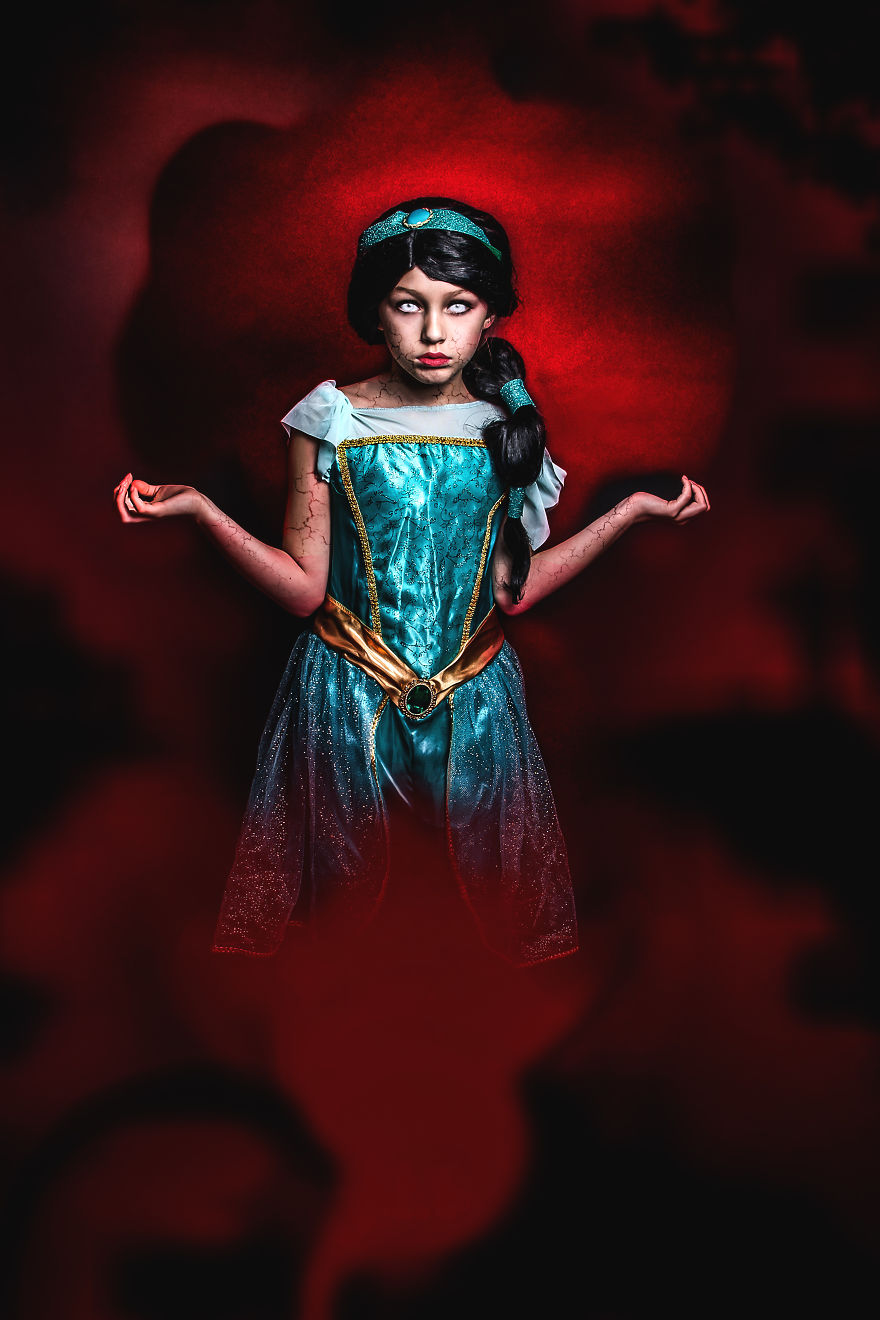 The Darker Side Of Disney Princesses The Darker Side Of Disney Princesses