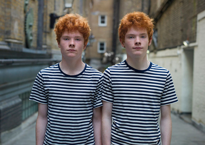 london-identical-twin-portraits-alike-but-not-like-peter-zelewski-2-5abb65ba85f23__700.jpg