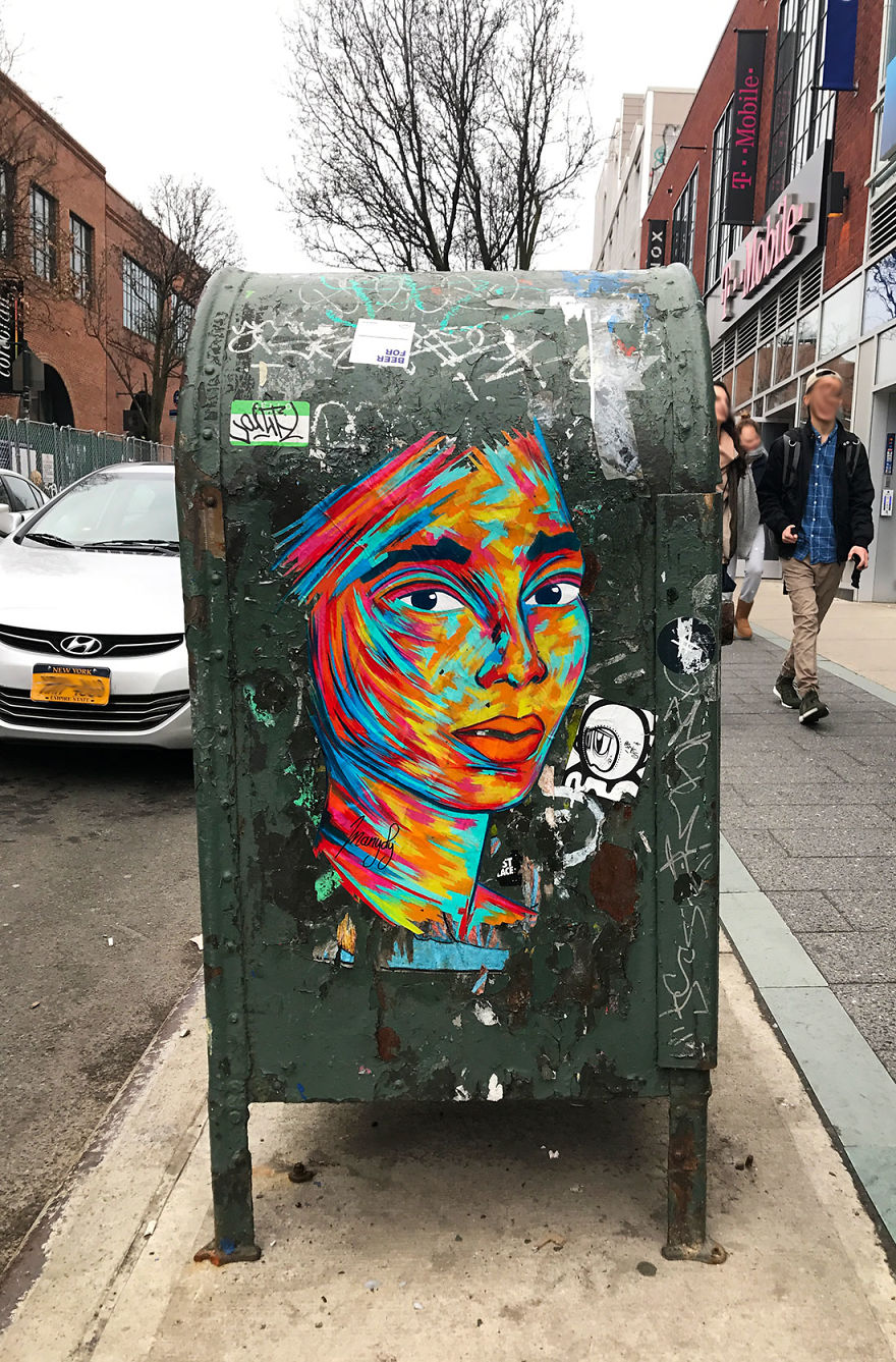 I Paint Colorful Portraits Of Women In The Streets Around The World I Paint Colorful Portraits Of Women In The Streets Around The World