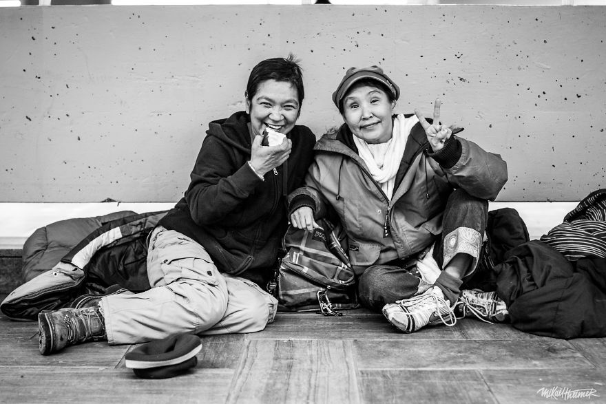 Even Though They Each Have Their Own Place, Evan And Elizabeth Sleep Outside Some Nights, Just To Stay Together