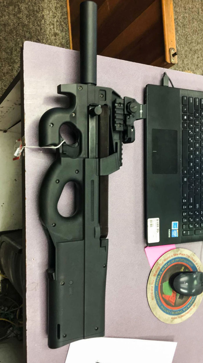 Pawnshop Employee Reveals The Rarest Items They Have Received Over The Years, And Some May Surprise You