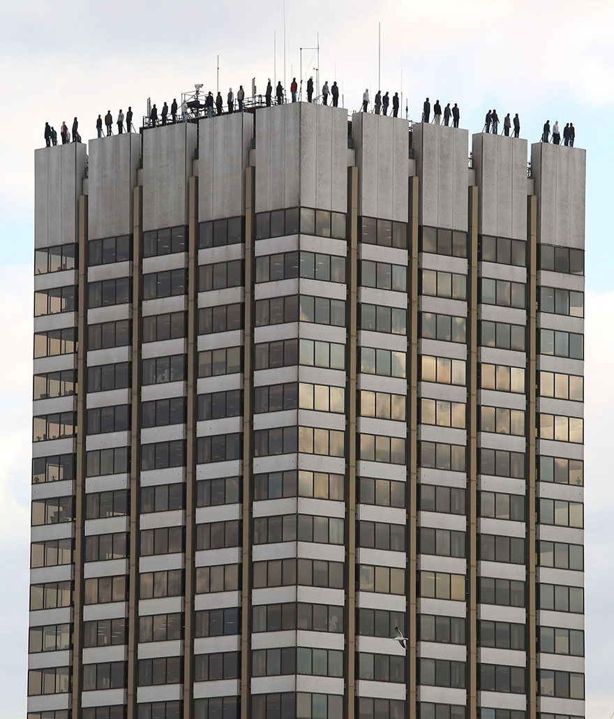 84 Sculptures Appear On Top Of A Building In London To Bring Awareness To Male Suicide Problem 84 Sculptures Appear On Top Of A Building In London To Bring Awareness To Male Suicide Problem