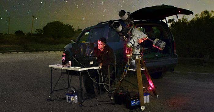 How I Captured The Tesla Roadster Nearly 1 Million Miles From Earth