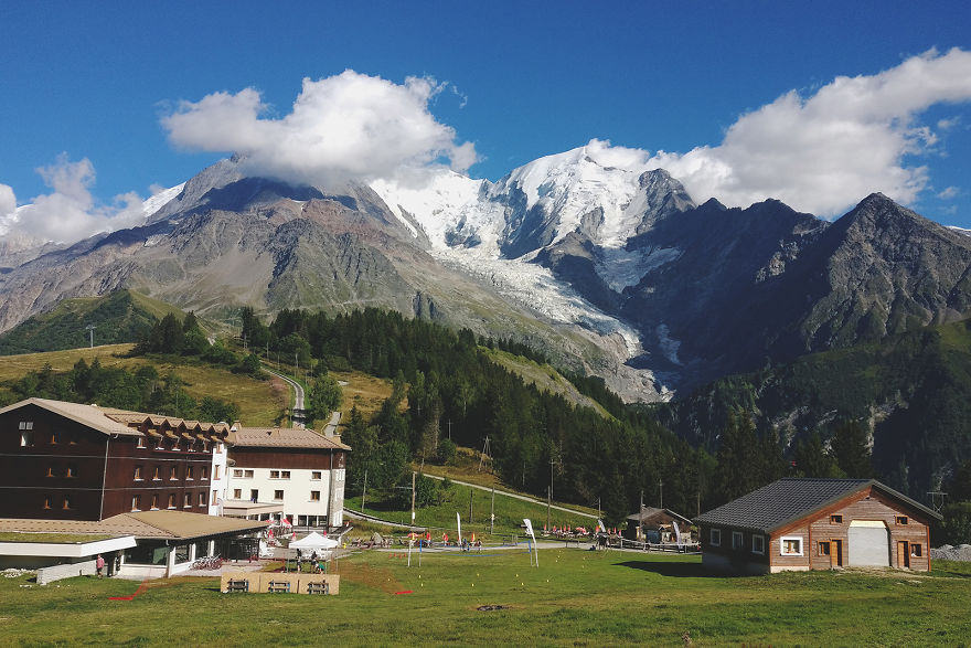 Tour Du Mont Blanc: Strolling At The Edge Of The World Tour Du Mont Blanc: Strolling At The Edge Of The World
