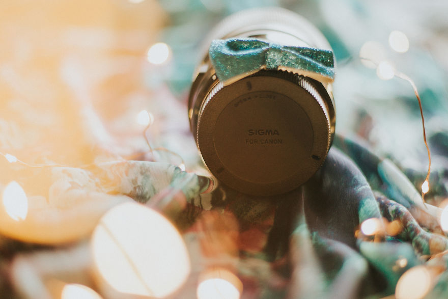 I Took Newborn-Style Photos Of My New Lens I Took Newborn-Style Photos Of My New Lens