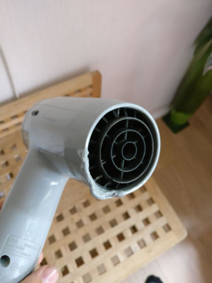 This Hair Dryer Melts Its Own Casing