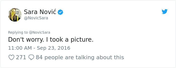 Woman Has The Worst Flight Experience Of Her Life When She Sees Her Seatmate Woman Has The Worst Flight Experience Of Her Life When She Sees Her Seatmate