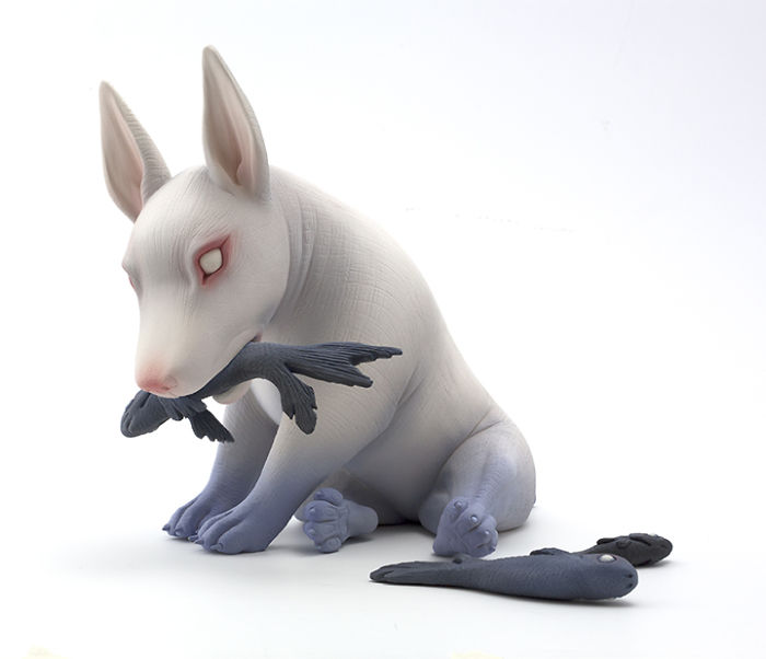 Freaky-Cute-Ceramic-Creatures-Erika-Sculpture