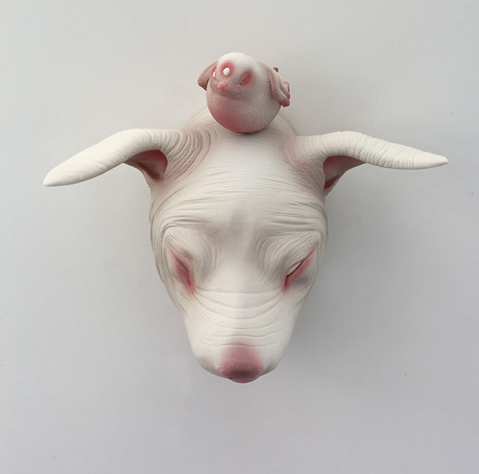 Freaky-Cute-Ceramic-Creatures-Erika-Sculpture