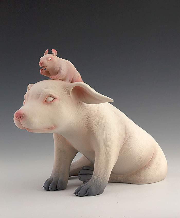Freaky-Cute-Ceramic-Creatures-Erika-Sculpture