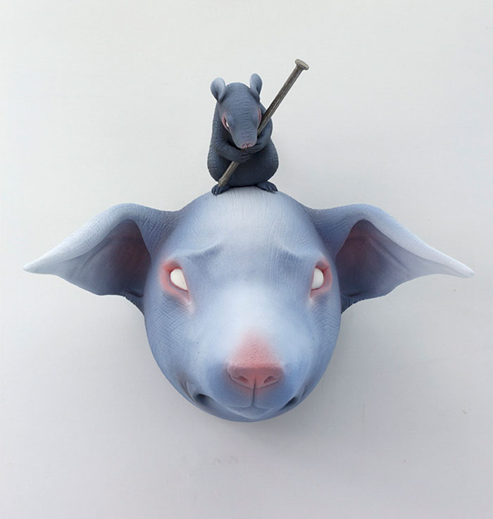 Freaky-Cute-Ceramic-Creatures-Erika-Sculpture
