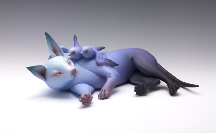 Freaky-Cute-Ceramic-Creatures-Erika-Sculpture