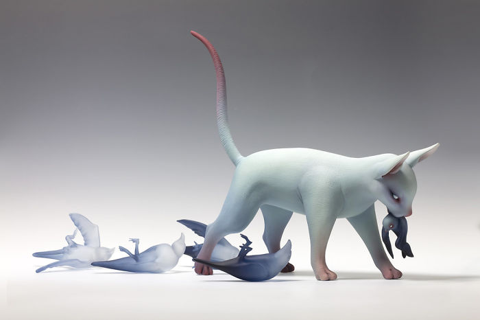 Freaky-Cute-Ceramic-Creatures-Erika-Sculpture