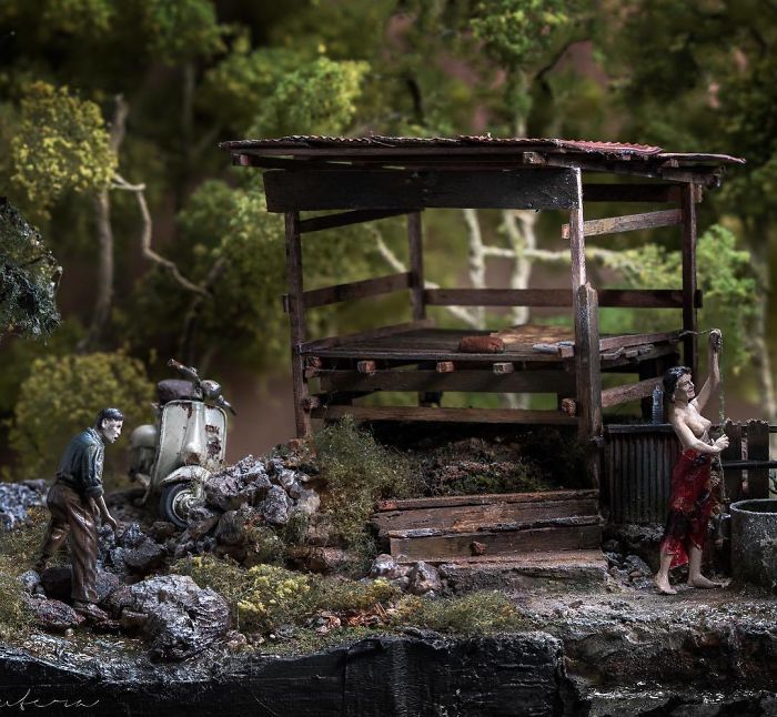 Artist Recreates People's Childhood Memories With Realistic Dioramas, And The Result Will Amaze You
