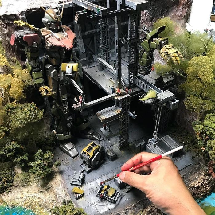 Artist Recreates People's Childhood Memories With Realistic Dioramas, And The Result Will Amaze You