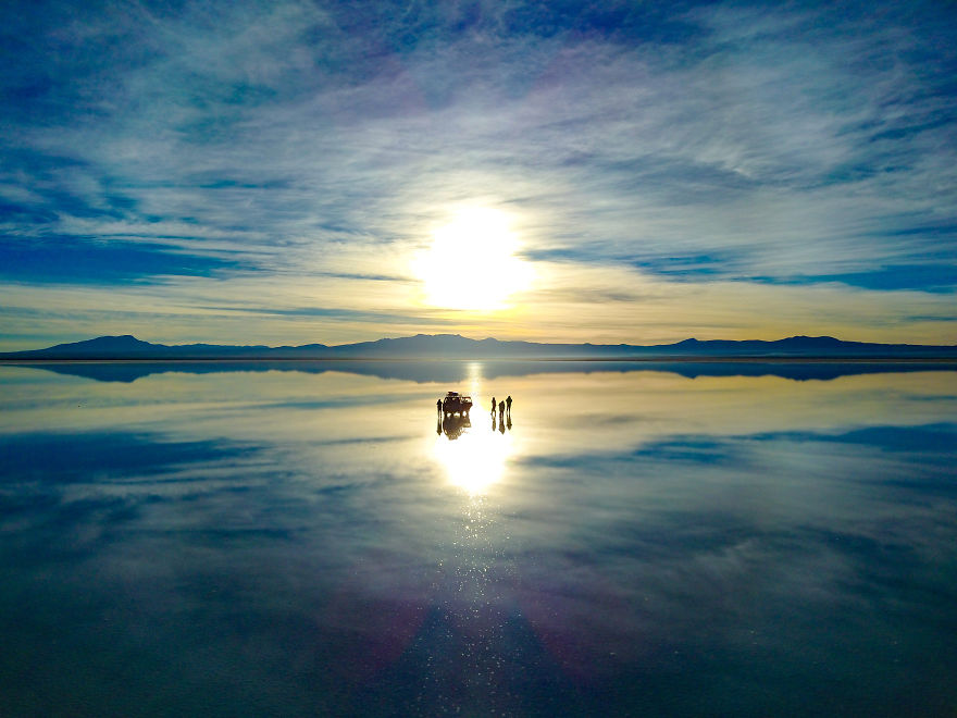 Dream Comes True: Star Wars Within Billions Of Stars At Largest Mirror On Earth, Salar De Uyuni Dream Comes True: Star Wars Within Billions Of Stars At Largest Mirror On Earth, Salar De Uyuni