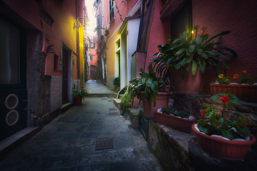 I Photographed The Little Streets Of Italy And It Looks Like A Fairytale