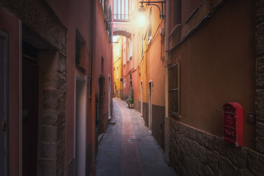 I Photographed The Little Streets Of Italy And It Looks Like A Fairytale