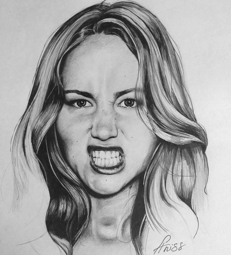 Hyper-Realistic Portraits With Just One Pencil Hyper-Realistic Portraits With Just One Pencil