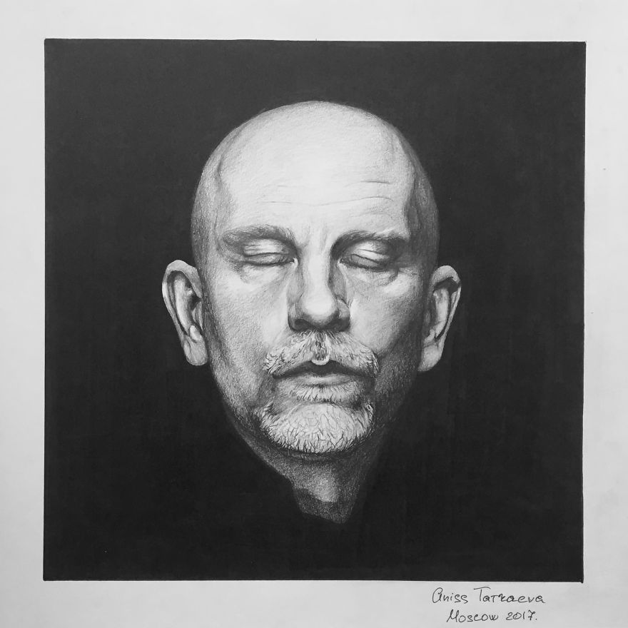 Hyper-Realistic Portraits With Just One Pencil Hyper-Realistic Portraits With Just One Pencil