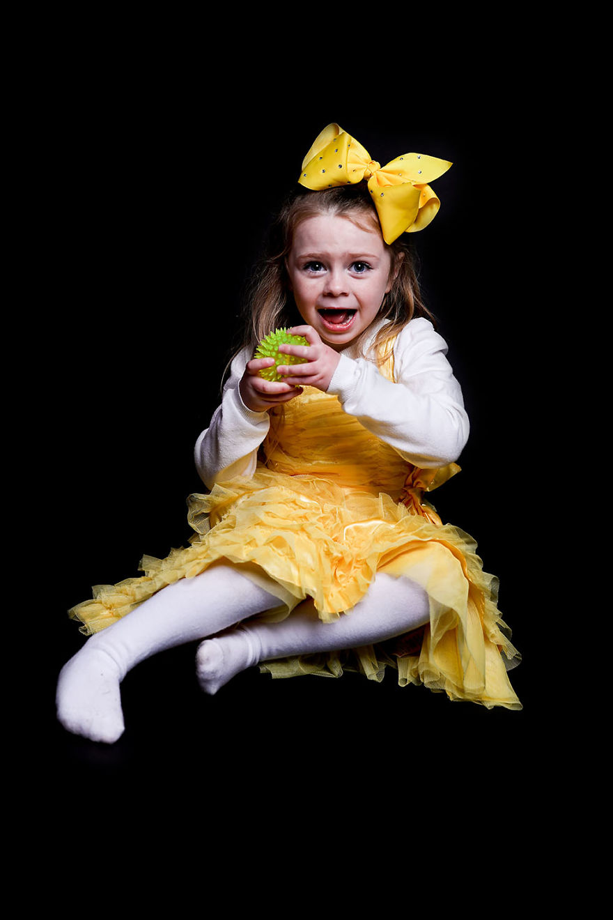 I Show The Painful Realities Of Children With Dementia And How Their Parents Cope With It I Show The Painful Realities Of Children With Dementia And How Their Parents Cope With It