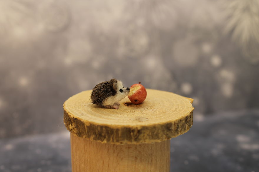 Tiny-Sculptures-Fairies-Miniatures-Katie-Doka