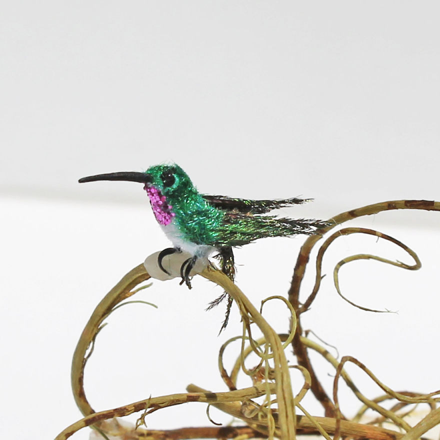 Tiny-Sculptures-Fairies-Miniatures-Katie-Doka